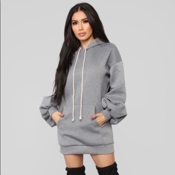 Fashion Nova: Jaelyn Tunic - Picture 1 of 5